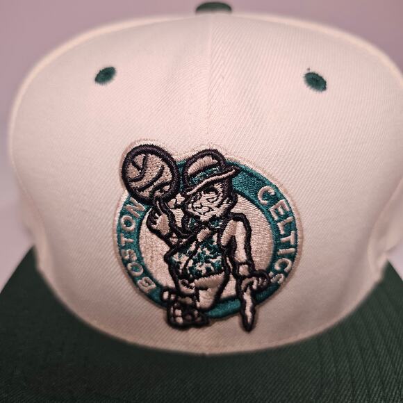 Mitchell & Ness Boston Celtics Larry Bird Snapback White Hat Cap Rare White - Picture 2 of 15